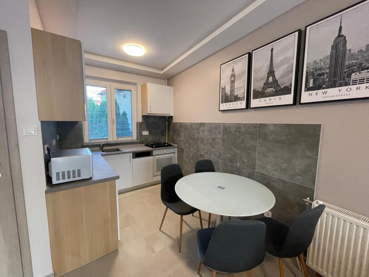 Lara Lux Apartment Hajduszoboszlo Luaran gambar
