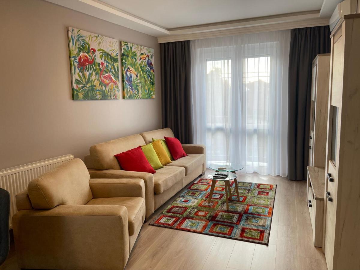 Lara Lux Apartment Hajduszoboszlo Luaran gambar